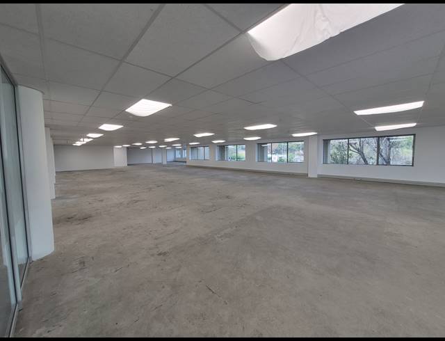 777M² OFFICE TO LET IN WOODMEAD